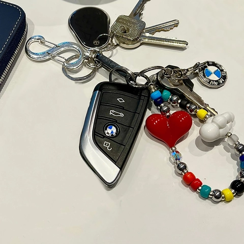 Handmade Colorful Beaded Keychain For Women Girls Heart Cloud Smiley Face Bag Charm Phone Lanyard Acrylic Key Ring Accessory