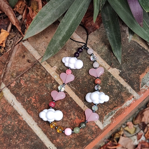 Handmade Beaded Phone Lanyard Natural Stone Acrylic Cloud Heart Y2K INS Style Aesthetic Anti Lost Mobile Phone Strap For Women