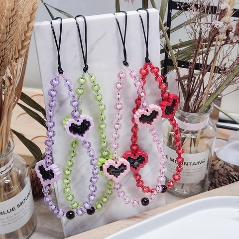 Handgefertigte Acryl Perlen Telefonkette Pixel Herz Anhänger Damen Mode Süß Cool Stil Handy Lanyard Gurt Geschenk