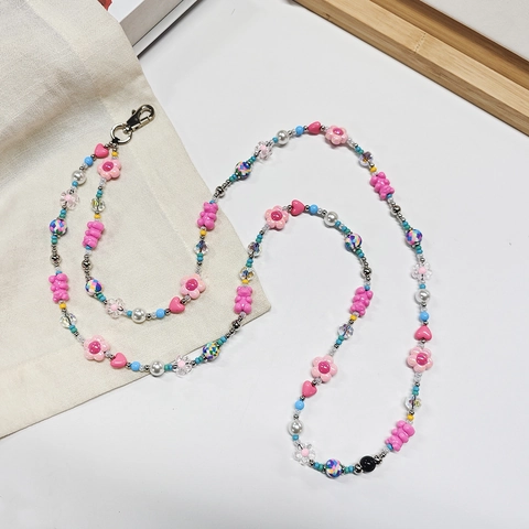 Y2K Beaded Phone Chain Resin Pink Bear Flower Heart Long Lanyard For Women CCD Camera Strap Zinc Alloy Lobster Clasp