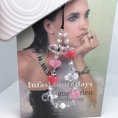 Handgefertigte Rosa Herz Perlen Telefonkette Harz Acryl Glasperlen Smartphone Armband Riemen Süße Mode Handy Anhänger Zubehör