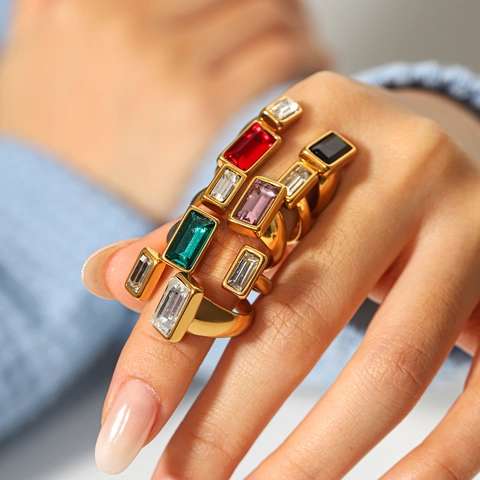 Bague Ouverte Réglable en Acier Inoxydable avec Zircone Géométrique pour Femme Plaqué Or Émeraude Poire Rectangulaire Pierre CZ