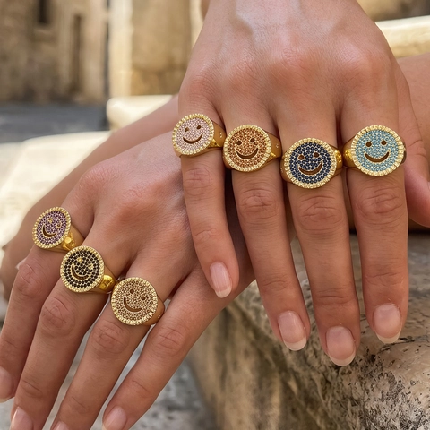 Anillo Abierto de Cara Sonriente de Cobre Bañado en Oro Con Zirconia de Colores Para Mujer Estrella Luna Ajustable Joyería Boho Geométrica