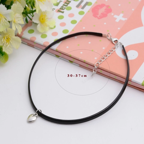 Collar Gargantilla Minimalista con Colgante de Corazón Cuerda Negra Aleación Color Plata Corazón Liso Joyería de Cuello para Mujer Joyería de Moda