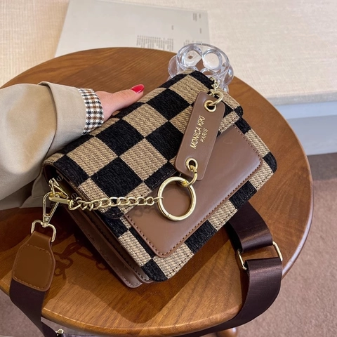 Bolso Bandolera de Cuadros para Mujer Vintage de Cuero PU Empalme Bolso Cuadrado Pequeño Con Cadena de Metal Correa Ancha Estilo Minimalista Urbano