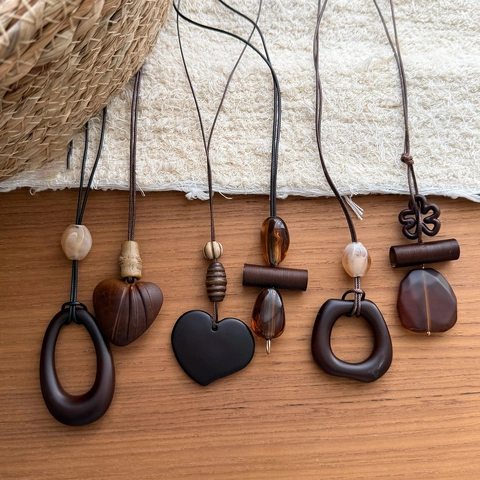 Collier Pull Long Pendentif Géométrique En Bois Résine Style Zen Rétro Vintage Bijou Corde Réglable Cadeau Femmes