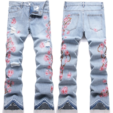 Herren Jeans Baumwolle Denim Hellblau Zerrissen Destructed Hose Pink Sakura Blumen Stickerei Streetwear Ausgestellte Hose