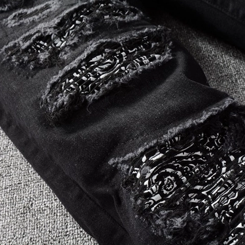Herren Schwarz Slim Fit Jeans Baumwolle Denim Distressed Ripped Paisley Patch High Streetwear Punk Stil Lange Hosen Für Herren