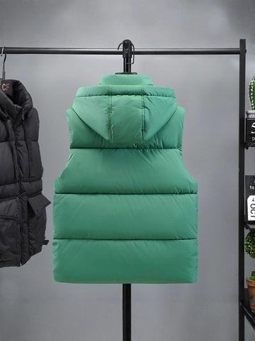 Men's Hooded Cotton Padded Vest Windproof Quilted Sleeveless Jacket With Large Cargo Pockets Solid Color Casual Outerwear