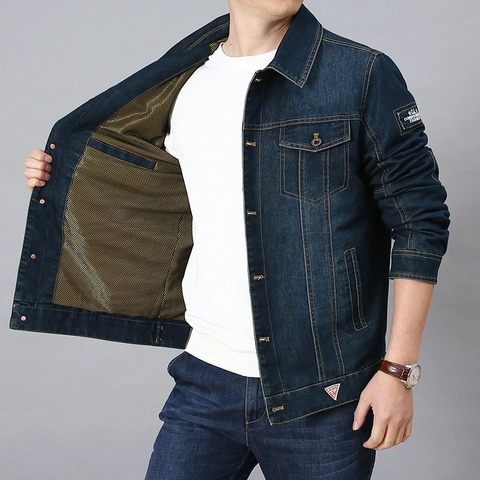 Herren Casual Jeansjacke Baumwollmischung Rückenstickerei Gewaschener Trucker Mantel Umlegekragen Lose Passform Oberbekleidung Für Herren