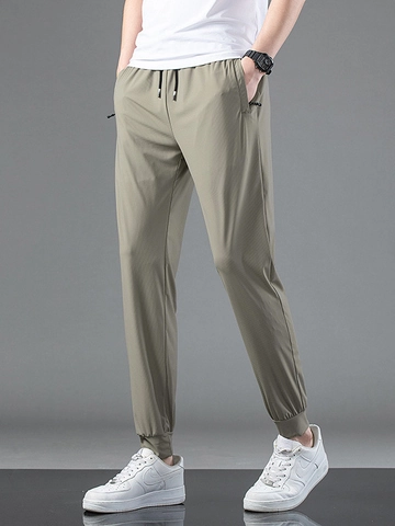 Men's Ice Satin Quick-Dry Pants Lightweight Breathable Summer Casual Joggers Straight Leg Sweatpants With Zipper Pockets