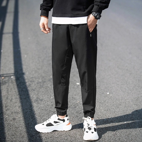 Pantalones Jogger Casuales para Hombre de Mezcla de Algodón con Cordón Pantalones Cargo con Bolsillos de Cremallera Bajos Ajustados Pantalones Deportivos para Hombres Jóvenes Negro Color Sólido Primavera Otoño Moda de Exterior