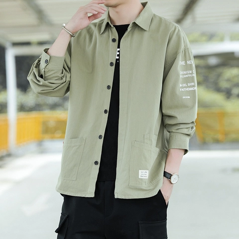 Camisa de Manga Larga de 100% Algodón para Hombre Estilo Workwear Casual Doble Bolsillos Estampado de Letras Ajuste Suelto Top