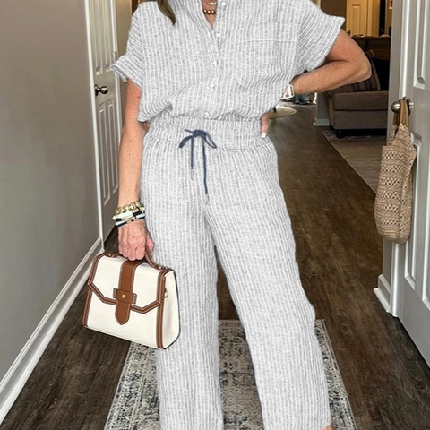 Tenue de Deux Parties pour Femmes en Polyester à Rayures Avec Chemise à Manches Courtes et Pantalon Large à Cordon