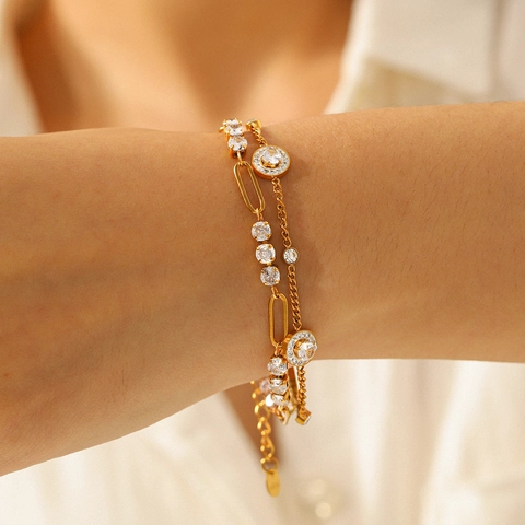 Luxe Roestvrij Stalen Strass Armband Voor Vrouwen Verguld Geometrische Lichte Luxe Stijl Veelzijdige Hand Sieraden