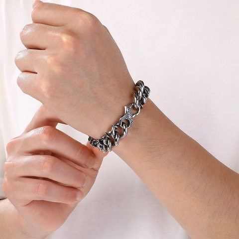 Pulsera de Acero de Titanio Punk para Hombre Hebilla de Serpiente de Costura de Uñas Cadena Cubana Pesada Joyería