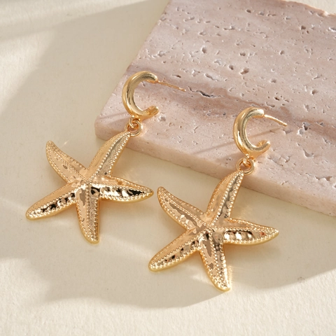 Orecchini a Bottone in Stile Vacanza Occidentale a Forma di C Stella Marina Conchiglia Lega Perno in Argento Gioielli Semplici Oceano per Donna