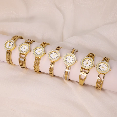 Orologio da Donna Lussuoso Oro Acciaio Inossidabile Quarzo Intarsiato Strass Bracciale Cavo Geometrico Cuore Corona Gioielli