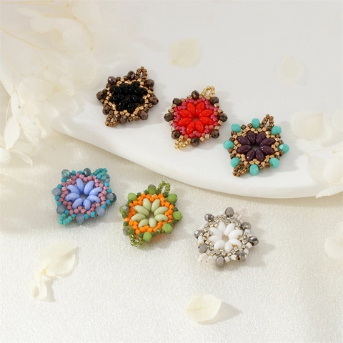 Hand-Woven Glass Seed Bead Flower Pendant Bohemian Mandala Style DIY Jewelry Making Accessory For Necklace Earrings Women