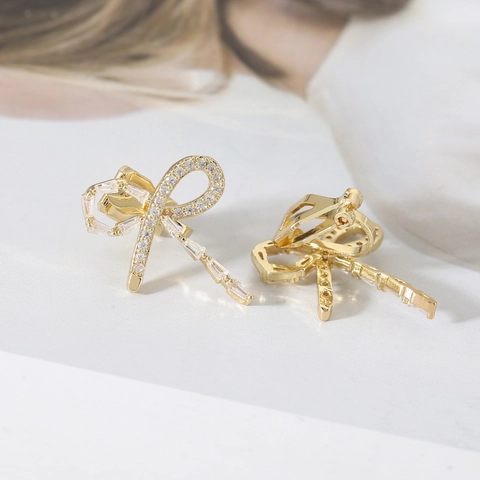 Elegant Copper Zirconia Bowknot Ear Clips For Women Non Pierced Earrings Gold Silver Bow Ribbon Dangle Earrings Jewelry