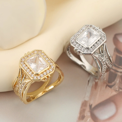 Luxurious Square Zirconia Halo Ring For Women Copper Gold Silver Plated Elegant Geometric Engagement Wedding Statement Finger Jewelry
