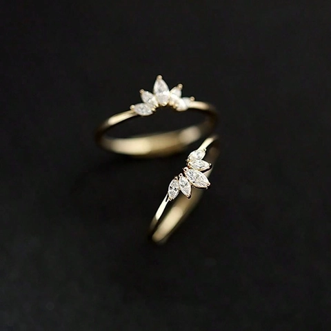 925 Sterling Silver Crown Ring For Women Marquise Cut Rhinestone Inlaid Elegant Minimalist Finger Ring Fashion Jewelry Gift