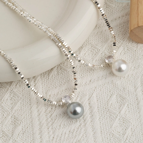 Franse Stijl Verpletterd Zilver Nugget Kunstparel Hanger Ketting Voor Dames Elegante Koperlegering Strass Ingelegde Zirkonia Choker Ketting Sieraden Cadeau