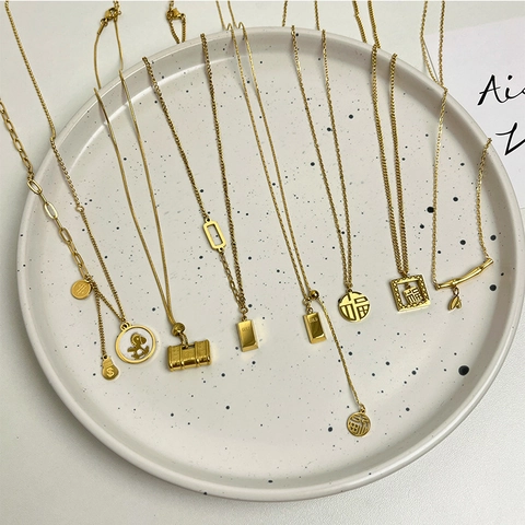 Dames Chinese Stijl Titanium Staal 18K Verguld Halsketting Geluksteken Fu Paard Parelmoer Goudstaaf Hanger Sieraden