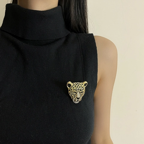 Vintage Leopard Kopf Brosche Kupfer Zirkonia Strass Tier Anstecknadel Luxus Mode Anzug Pullover Accessoires Damen Schmuck