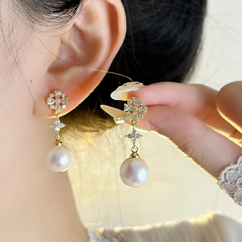 Pendientes de Gota de Perlas Artificiales y Zirconia de Copo de Nieve Con Poste de Plata de Ley 925 Joyería Elegante Chapada en Oro Mujer Boda