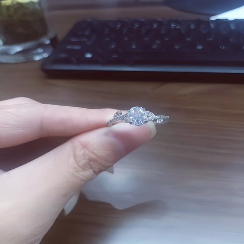 Elegante Koperen Ring Met Ovale Zirconia Hoofdsteen Wijnstok Blad Ontwerp Goud Zilver Verguld Vintage Vingerring Voor Vrouwen Bruiloft Feest Sieraden