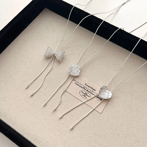 Silver Plated Copper Heart Bow Long Necklace Adjustable Drawstring Sliding Buckle Bolo Style Quilted Jewelry For Women