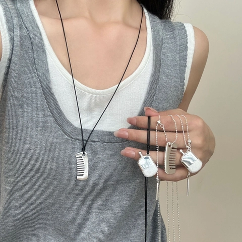 Collar con Colgante de Peine y Tetera Retro Creativo para Mujer Cobre Plateado Ajustable Cuerda de Cera de Cuero Cadena de Metal Joyería