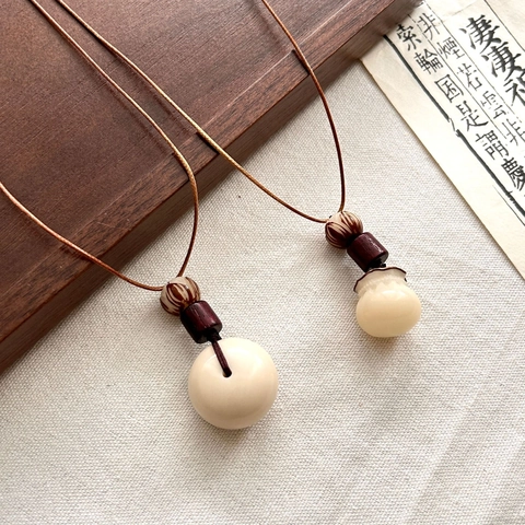 New Chinese Style Retro Bodhi Seed Wood Bead Pendant Necklace For Women Zen Long Sweater Chain Ethnic Jewelry Gift