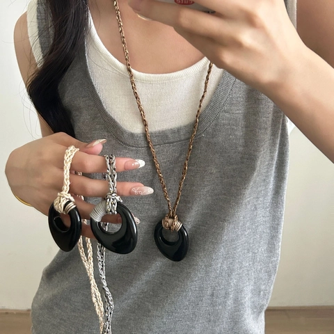 Handgefertigte Geflochtene Kordel Halskette Mit Ovalem Anhänger Für Damen Vintage Neuer Chinesischer Stil Lange Pulloverkette Harzring Schmuck
