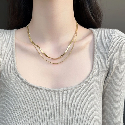 Collier Double Couche en Acier Inoxydable Minimaliste Pour Femmes Élégant Chaîne en Os de Serpent Or Argent Bijoux de Cou