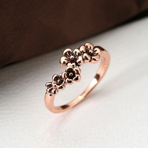 Vintage Blumenring Für Damen Koreanischer Stil Roségold Plattierte Zinklegierung Kleiner Frischer Blütenblatt Fingerring Party Schmuck