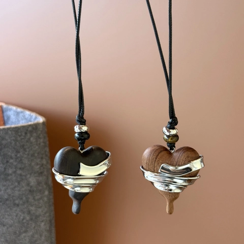 Vintage Stainless Steel Ebony Wood Heart Pendant Necklace For Women Gothic Cross Wrapped Design Adjustable Long Chain Jewelry
