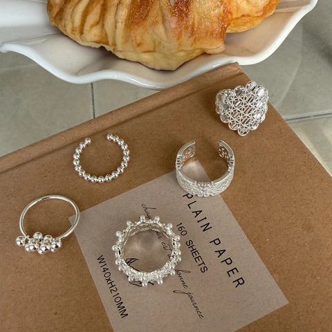 Silver Plated Copper Zirconia Ring Elegant Lace Flower Grape Bead Open Adjustable Finger Ring For Women Daily Dating Jewelry