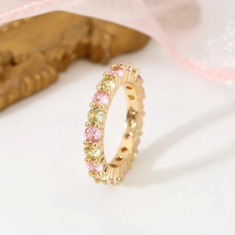 Luxury Copper Zirconia Full Eternity Ring For Women Pink Yellow Round Cut Stone Gold Plated Minimalist Stackable Wedding Jewelry Finger Ring