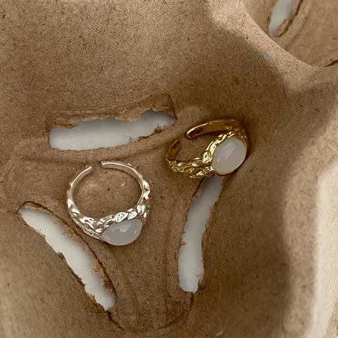 Vintage Brass Real Gold Plated Feather Ring White Cat Eye Stone Minimalism Adjustable Open Ring For Women Jewelry Gift