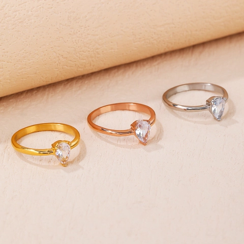 Anillo de Moda de Acero de Titanio con Zirconia de Corte de Pera para Mujer Oro Oro Rosa Plata Chapado Gota de Agua Joyería