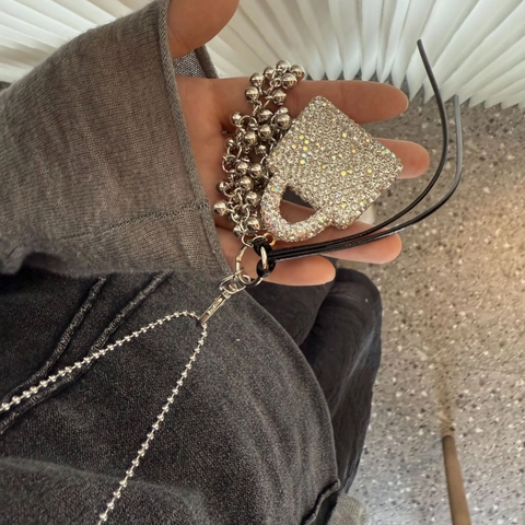 Korean Style Mini Handbag Pendant Long Necklace For Women Alloy Rhinestone Water Bottle Shape Bag Charm Sweater Chain Jewelry
