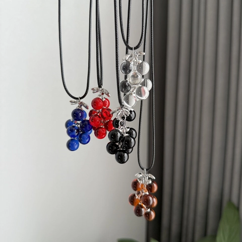 Minimalist Glass Grape Cluster Pendant Necklace With Silver Color Alloy Leaf Detail Adjustable Black Rope Chain Jewelry For Women
