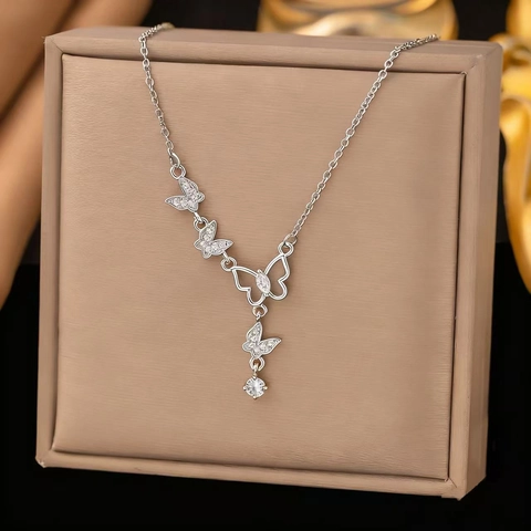 Titanium Steel Copper Butterfly Pendant Necklace For Women Rhinestone Tassel Clavicle Chain Sweet Forest Style Jewelry Gift
