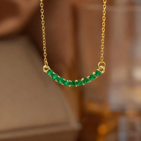 Titanium Steel Necklace For Women Gold Plated Copper Zirconia Curved Smile Pendant Elegant O-Chain Choker Jewelry Gift