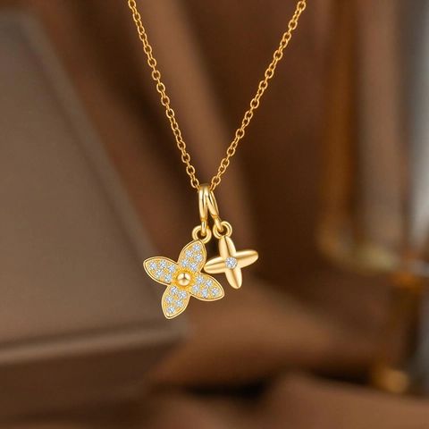Luxus Edelstahl Halskette Mit Vierblättrigem Blumenanhänger Für Damen Kupfer Zirkonia Eingelegte Doppelblume Schlüsselbeinkette