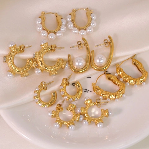 Orecchini a Cerchio Francesi Vintage in Acciaio Inossidabile Placcato Oro Con Perla Artificial di Conchiglia per Donna Gioielli di Moda