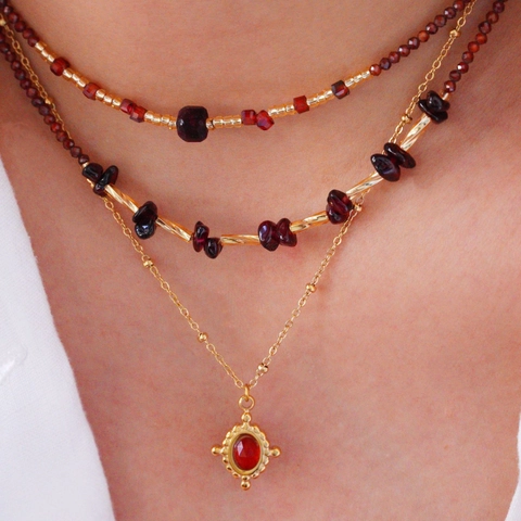 Vintage 14K Gold Plated Stainless Steel Red Agate Garnet Beaded Necklace For Women Elegant Natural Stone Jewelry Gift