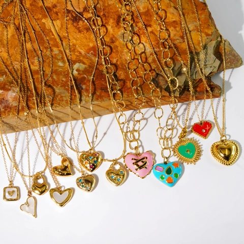 Collier Pendentif Cœur en Acier Inoxydable Plaqué Or pour Femmes Émail Coloré Zirconium Nacre Étoile Cœur Bijoux Cadeau